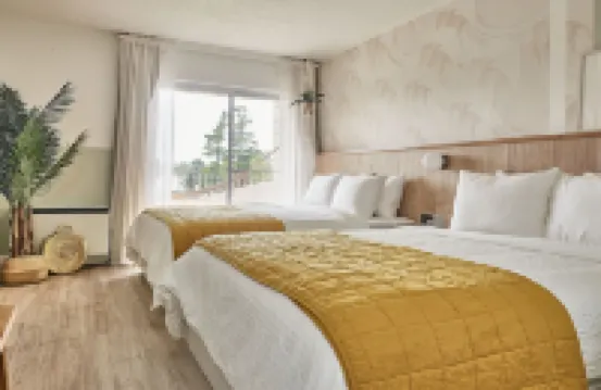 The June Motel, Sauble Beach