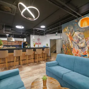 Chors Like a Hotel - Hostel Отели рядом с достопримечательностью «район Братислава I»