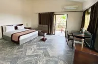 Veronica Guest House