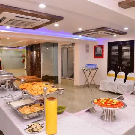 Reliable Inn Отели рядом с достопримечательностью «Национальная Библиотека»