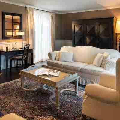 Relais Villa d'Amelia Rooms