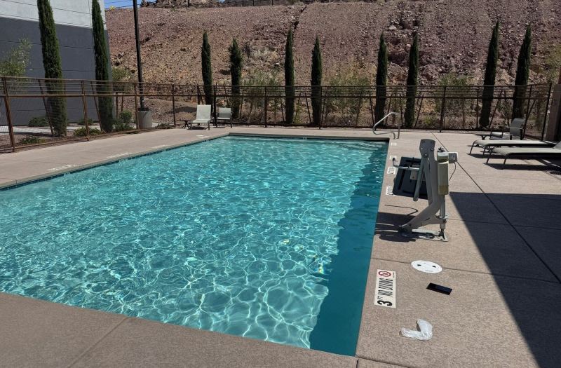 Holiday Inn Express & Suites Henderson South - Boulder City by IHG photo 2