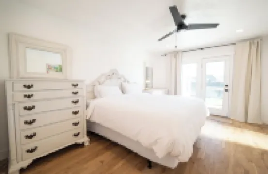 Farmhouse Comfort in Nampa! Relax and unwind!