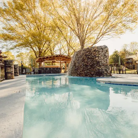 Tremont Lodge & Resort