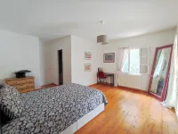 Villa - Pool - 3 Bedrooms - Garden