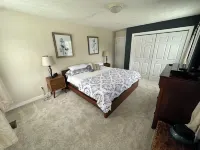 Whaleback Retreat Hotels in Leland Township