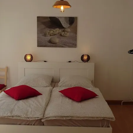On the edge of the historic old town, vacation apartment right in the center - 01 Family