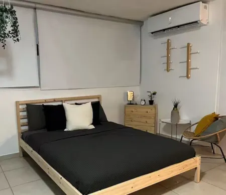 Studio with marvelous view in San Juan, PR-beachfront at Condado, AC, WiFi, Pool