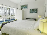 The Pools #1- the Luxury Beachfront Hideaway with Private Pool