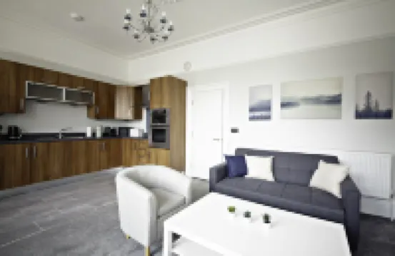 Deluxe 1 bedroom apartment