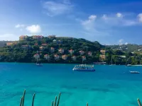 Paradise At A Great Price, Amazing Renovated Waterfront Escape: Private Balcony! Hotels in Frydendal