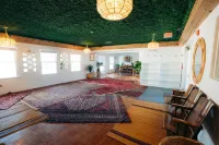13 BR Boutique in Berryville