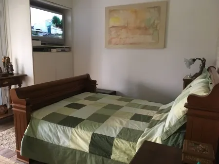 Brotas Shangri-lá with 3 suites, swimming pool and stunning views!