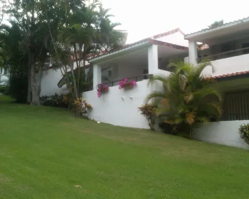 Beautiful Villa in the Wyndham Rio Mar Resort Hotels in Mameyes II