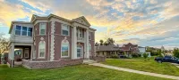 Stay In The Center of It All at Parker's Place Hotels near Cathedral of St Joseph