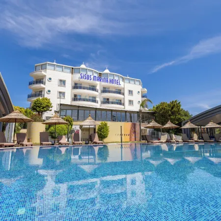 Sisus Marina Hotel