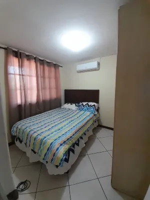 Cozy apartment, family-friendly and close to everything!!