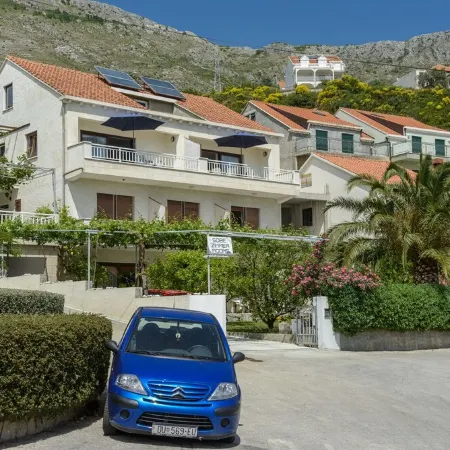 PENDO 3 apartment with 4 bedrooms, sea view, close to beaches and Dubrovnik