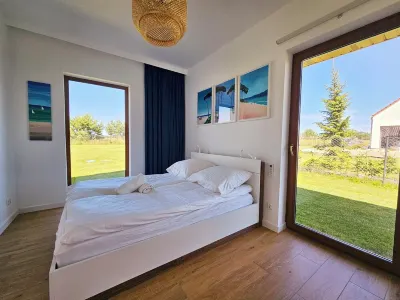 HHouse New holiday home with private playground, sauna and air condition