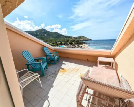 Mermaid Lookout @ Gentle Winds Hotels in 