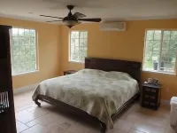 Safe Hilltop Villa in Gated Community on Main Island(Colon) 5 minutes from Town