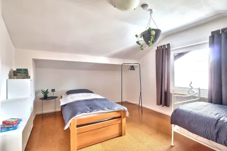 Stilvolle Ferienwohnung am Fuße des Kloster Andechs Отели в г. Андекс