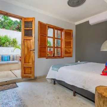 Casa Dali, A+ location lovely house Paseo Montejo