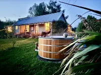 Cricklewood Farmstay, Alpaca walk and hot tub Hotels in Coal Stream