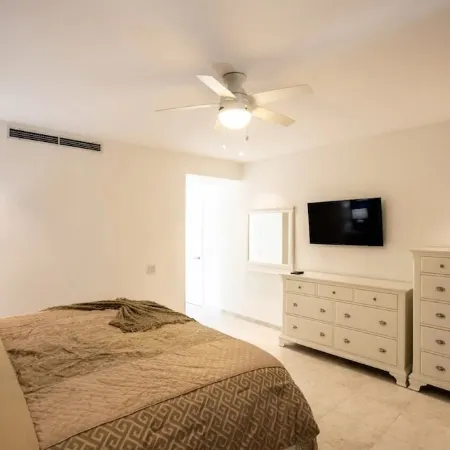 Spacious Garden View Condo