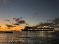 2 BED STUDIO WALKING DISTANCE ANYWHERE AT BEAROOMS AND STUDIOS