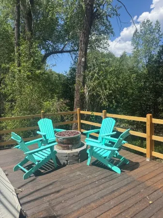 Southwest Luxury Glamping-Red Arrow Tipi