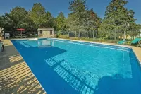 Farmhouse with pool