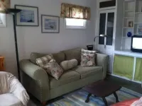 1 Bedroom Guest Cottage With Water View