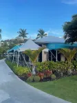 Villa Del Mar - Ocean Front Renovated Condo at Cowpet Bay