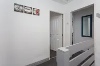 No.1 School House Hotel a Leyland