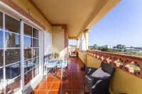 Walkway Beachview Place - Homestays