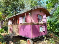 Hosteria la Roulotte - Mindo Hotels in Mindo