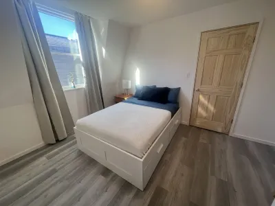 Home Select