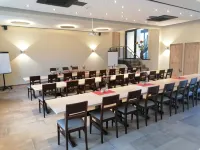 Landgasthof Niebler Hotels in Adelsdorf