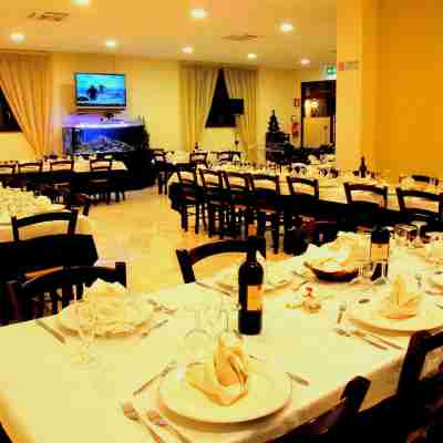 Hotel Iacone Dining/Meeting Rooms