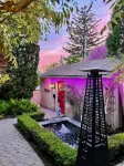 Norfolk Guest House Inn - Hot Tub