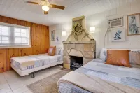 Mountain Home Cabin w/ Fire Pit < 1 Mi to Lake! - 3-Star