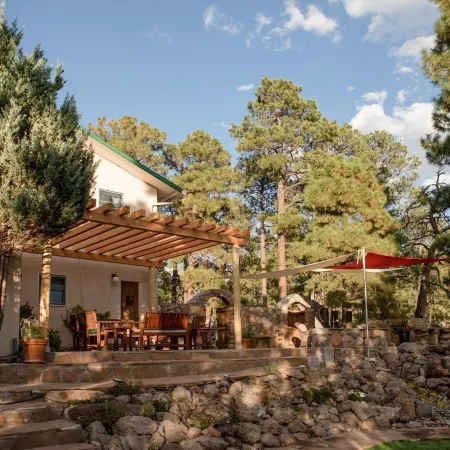 Pueblo Canyon Inn