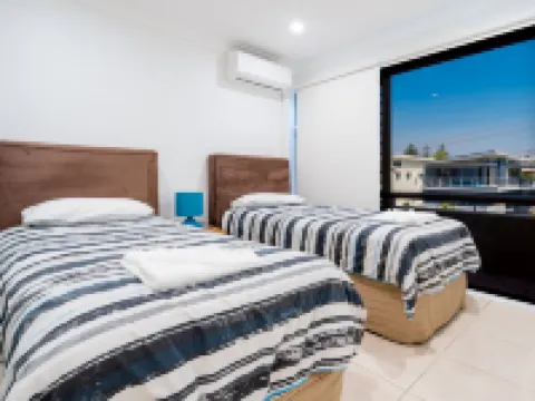 Sandrift Beachfront Apartments Hotels in Miami