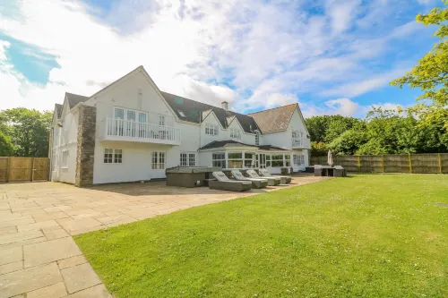 Bodmin Country House - Boutique
