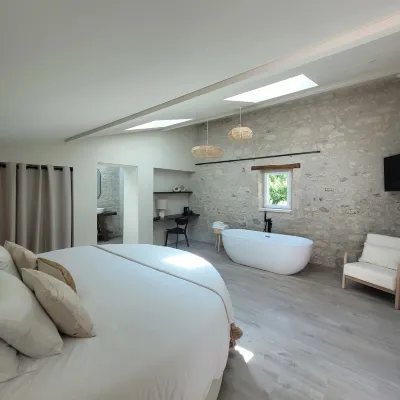 Hôtel Rive Sud Hotel a Chaveignes