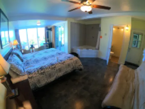 Waterview on the Bay