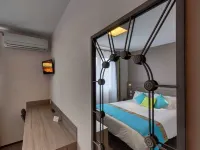 Hotel le Majestic Canet Plage Ξενοδοχεία στην πόλη Canet-en-Roussillon