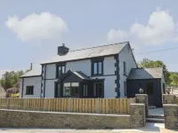 Rhiwmynach - 2-Star