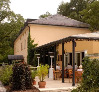 Landhaus Lockwitzgrund Hotels near Lockwitztal Bridge